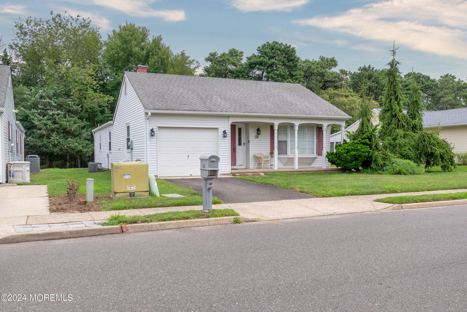 Property Photo:  78 Paradise Boulevard  NJ 08757 