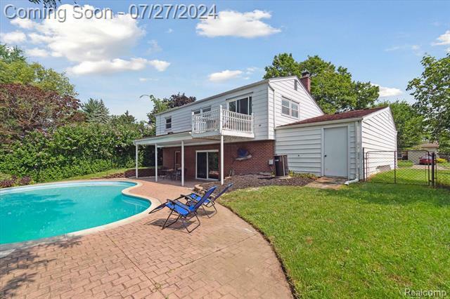 Property Photo:  29637 Ravine Drive  MI 48152 