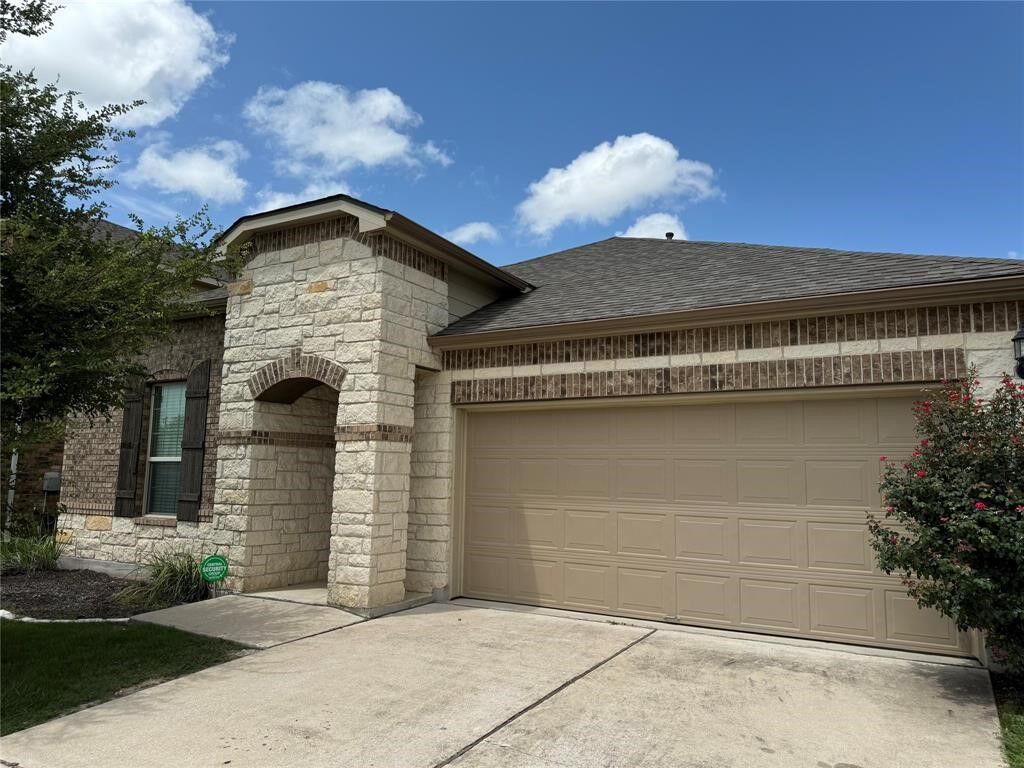 Property Photo:  21024 Isle Of Glass Street  TX 78660 