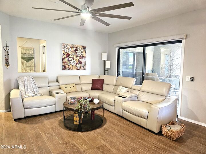 Property Photo:  15225 N 100th Street #1191  AZ 85260 