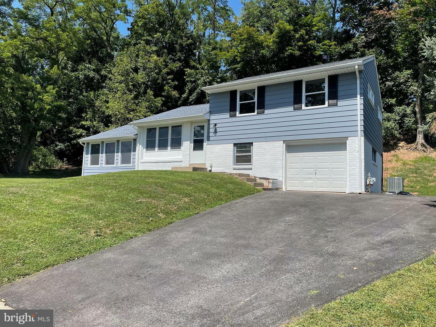 Property Photo:  347 Spring Lane  PA 19406 