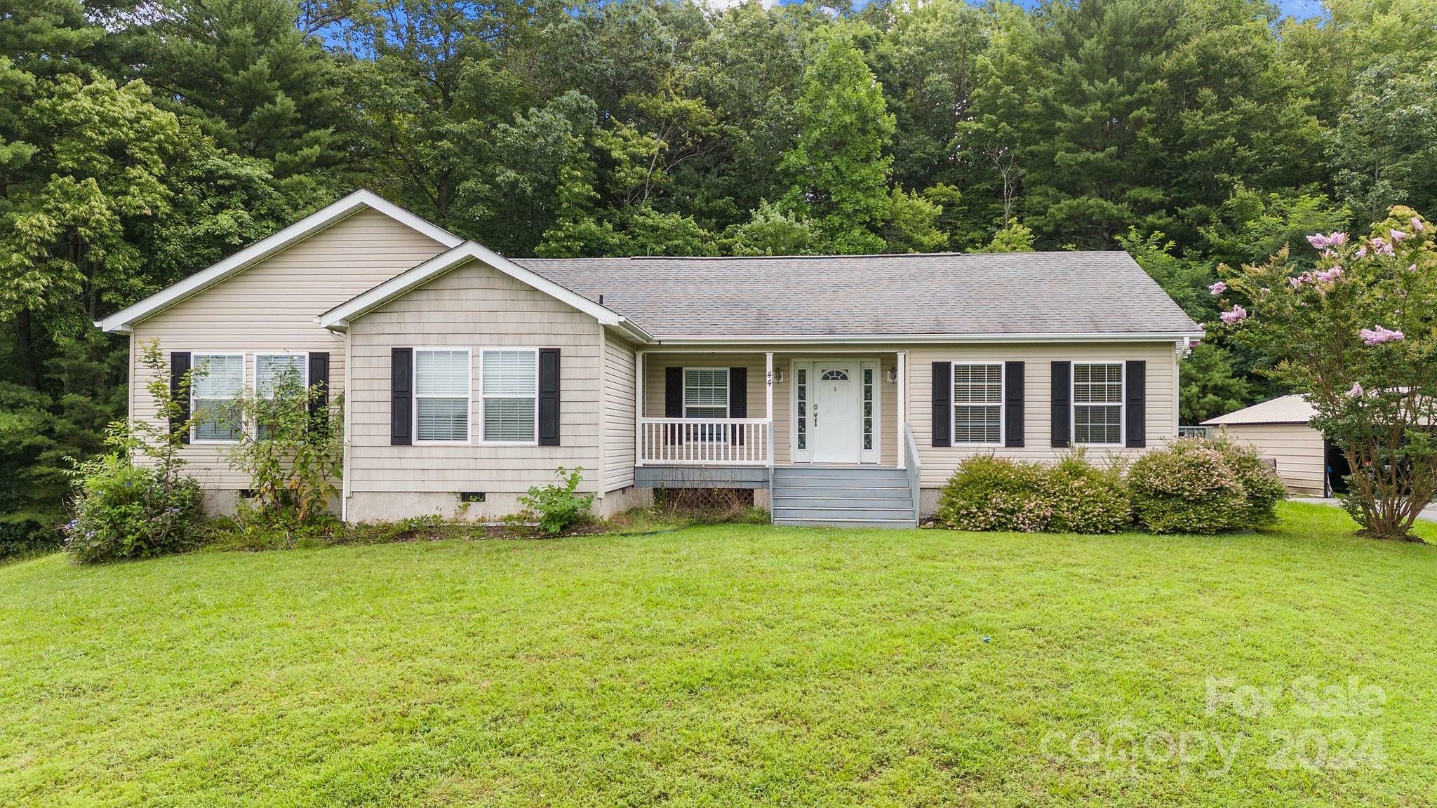 Property Photo:  44 Slick Rock Road  NC 28748 