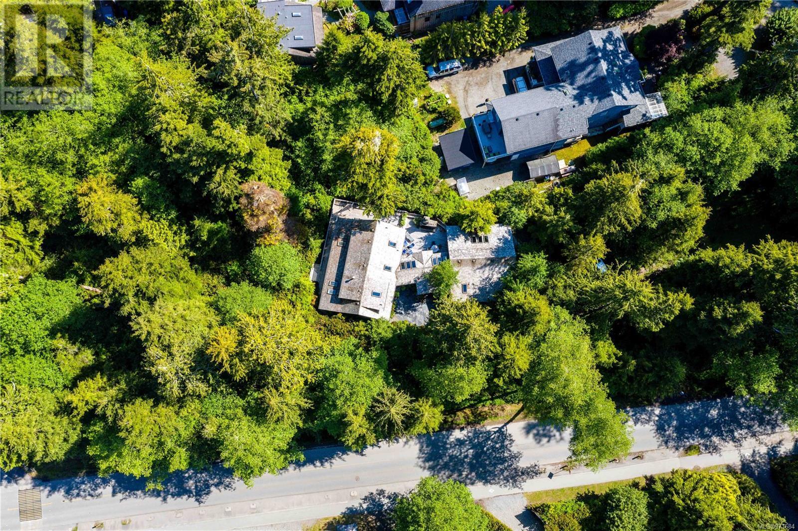 Property Photo: 1180&1208 Lynn Road BC V0R 2Z0