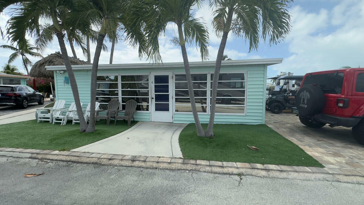 Property Photo:  65821 Overseas Highway 4  FL 33001 