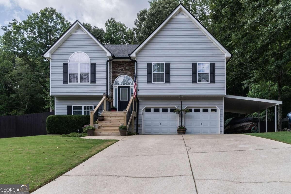 Property Photo: 162 Farmington Drive GA 30179