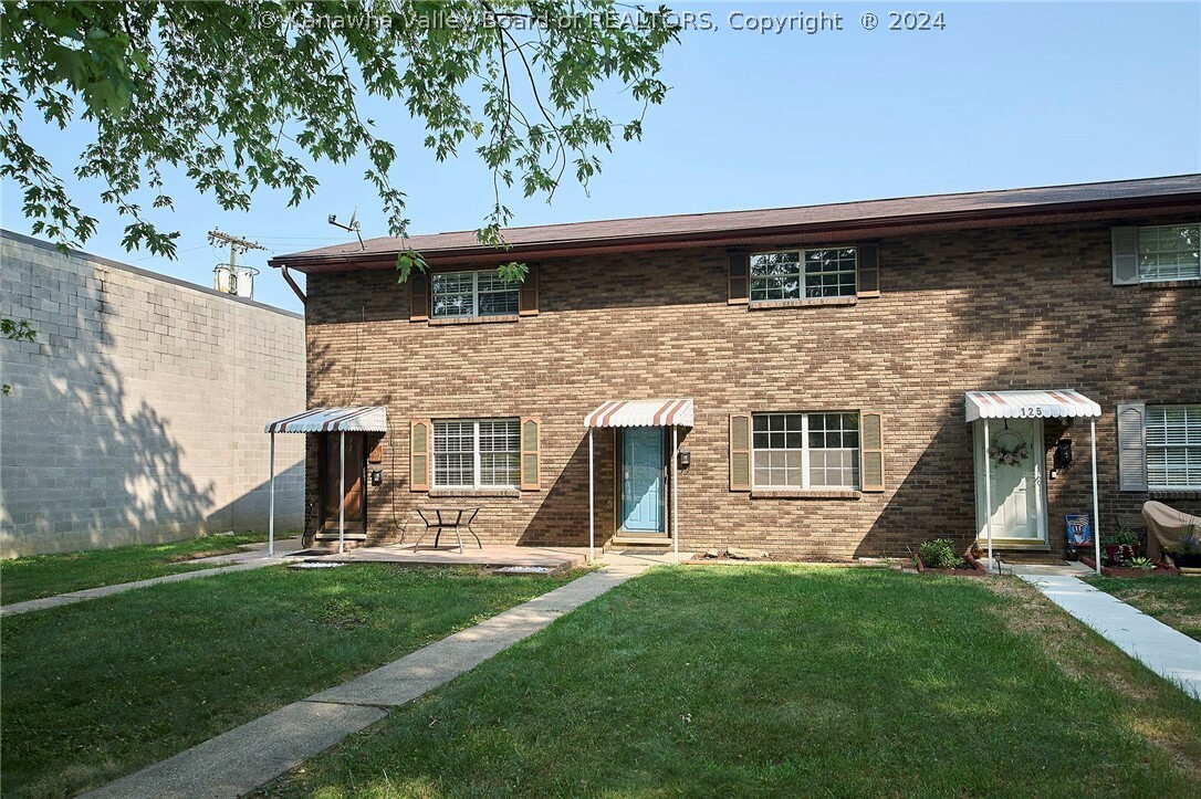 Property Photo:  123 1st Avenue 123  WV 25303 