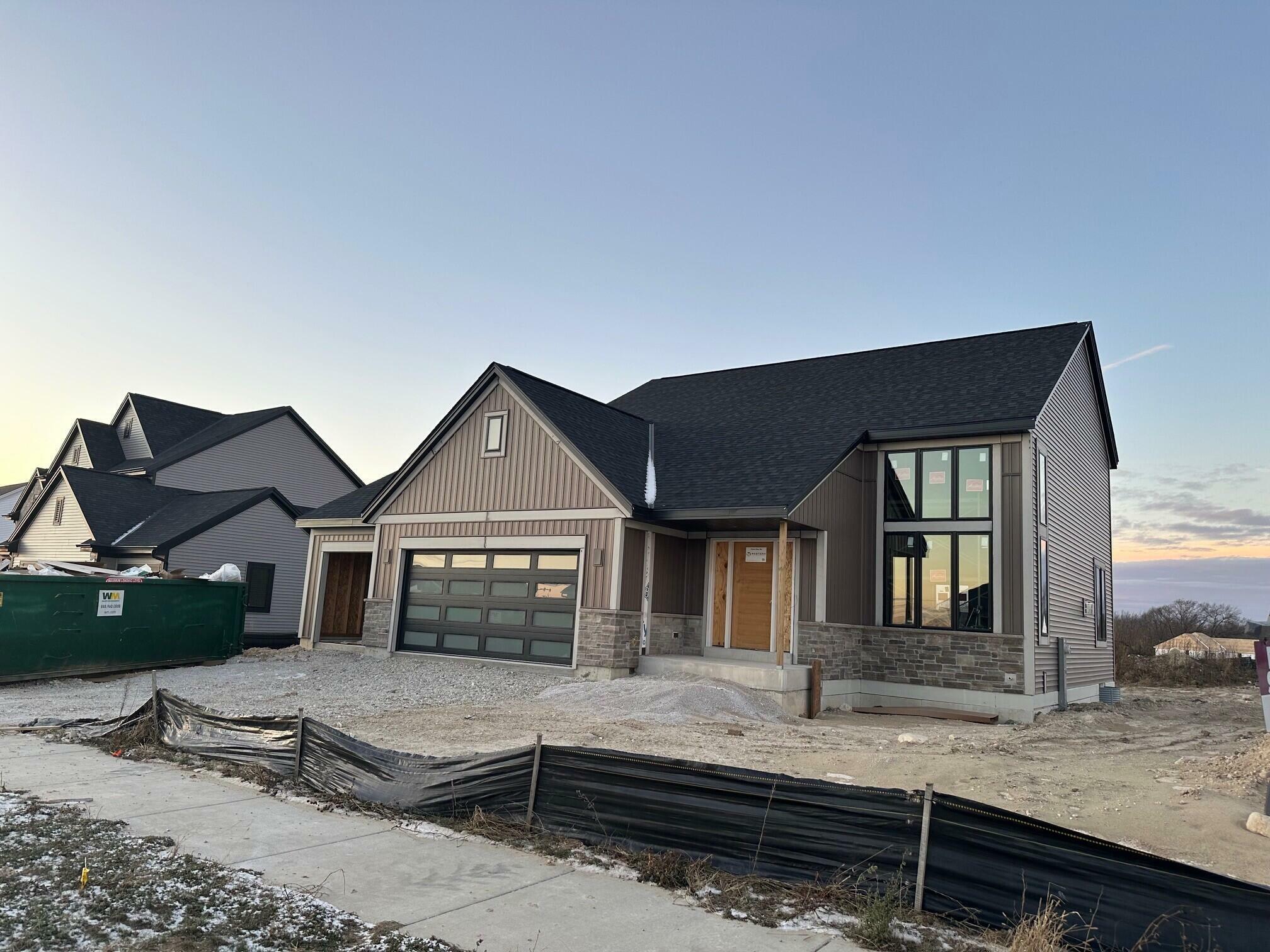 Property Photo: 712 Panorama Dr WI 53188