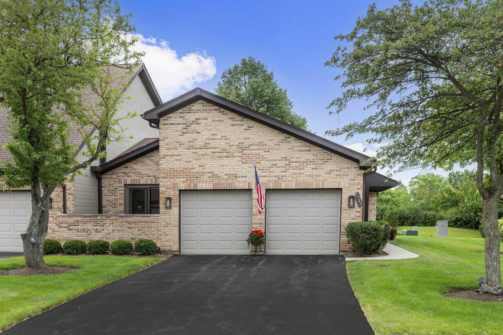 1745 Pebble Beach Drive 0  Hoffman Estates IL 60169 photo