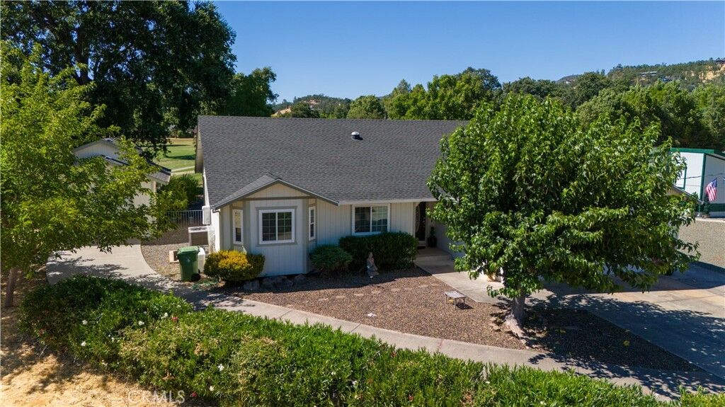 Property Photo:  18142 Sweetwood Court  CA 95467 