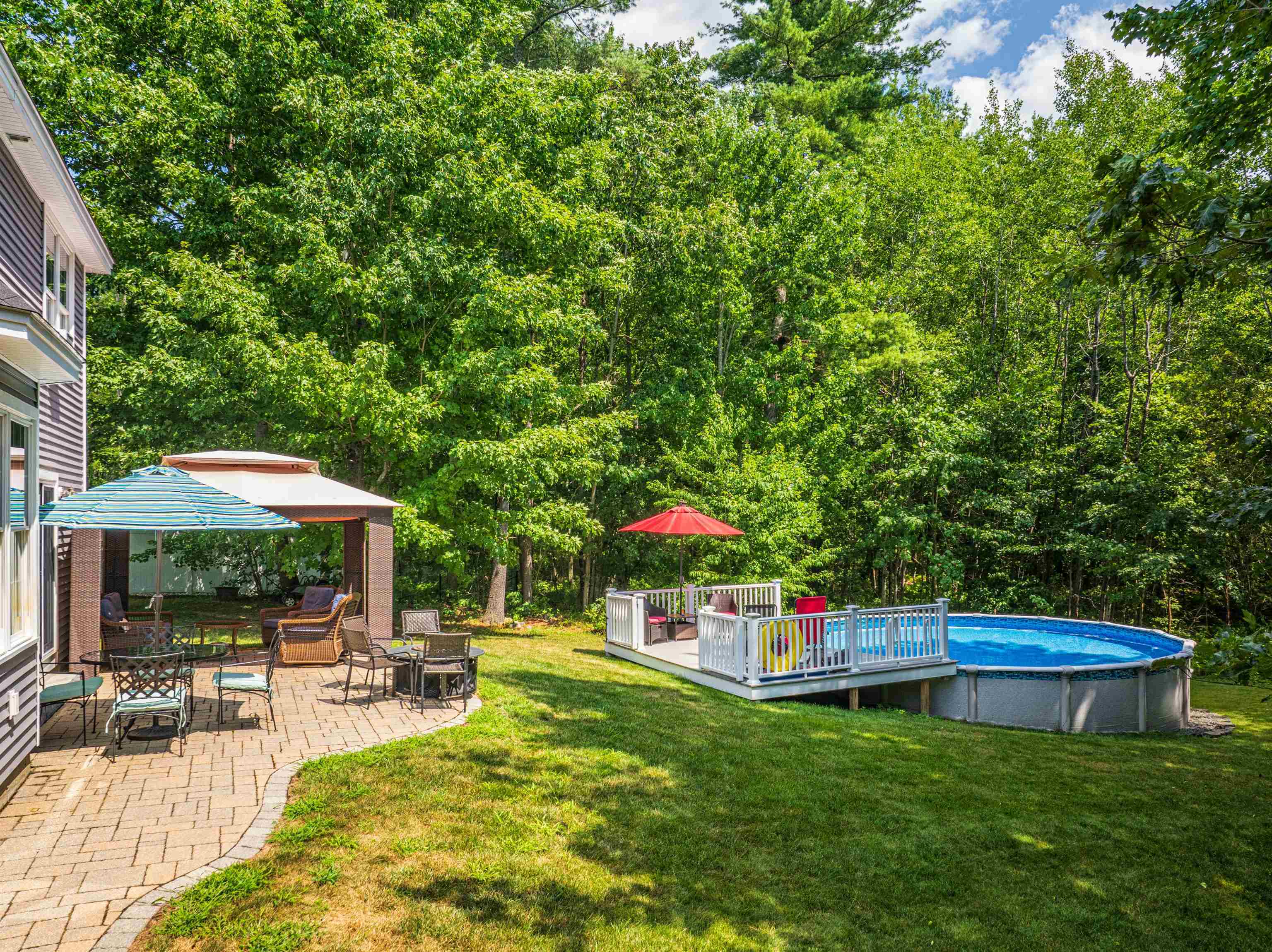 Property Photo: 85 Boxwood Lane NH 03820