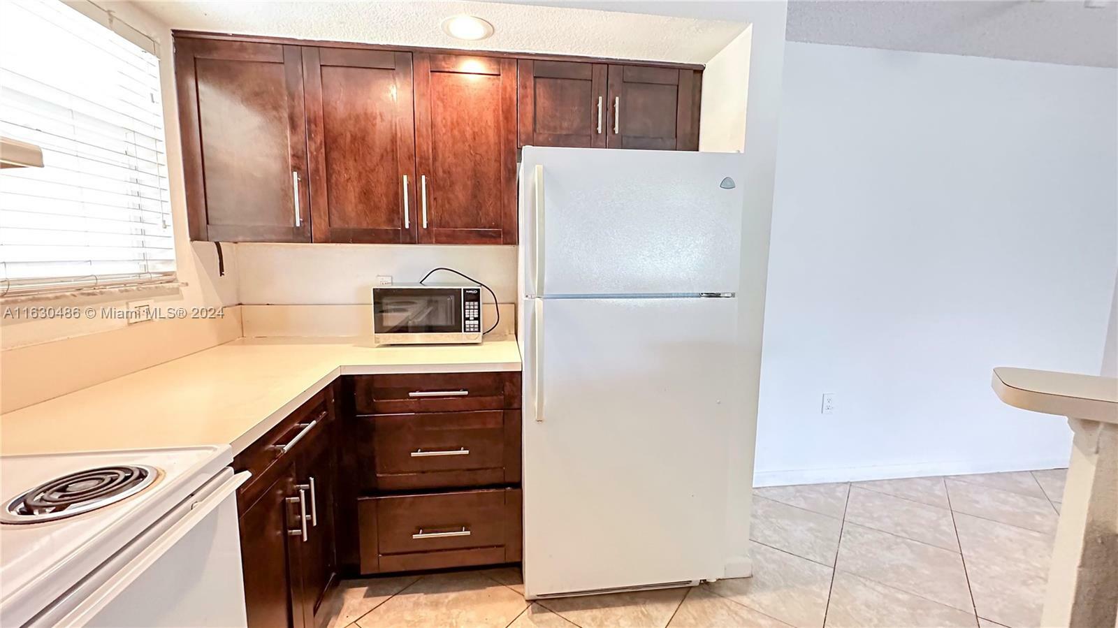 Property Photo:  12950 Vista Isles Dr 417  FL 33325 