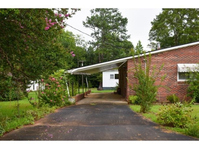 Property Photo:  4729 Jonesville Lockhart Highway  SC 29379-7506 