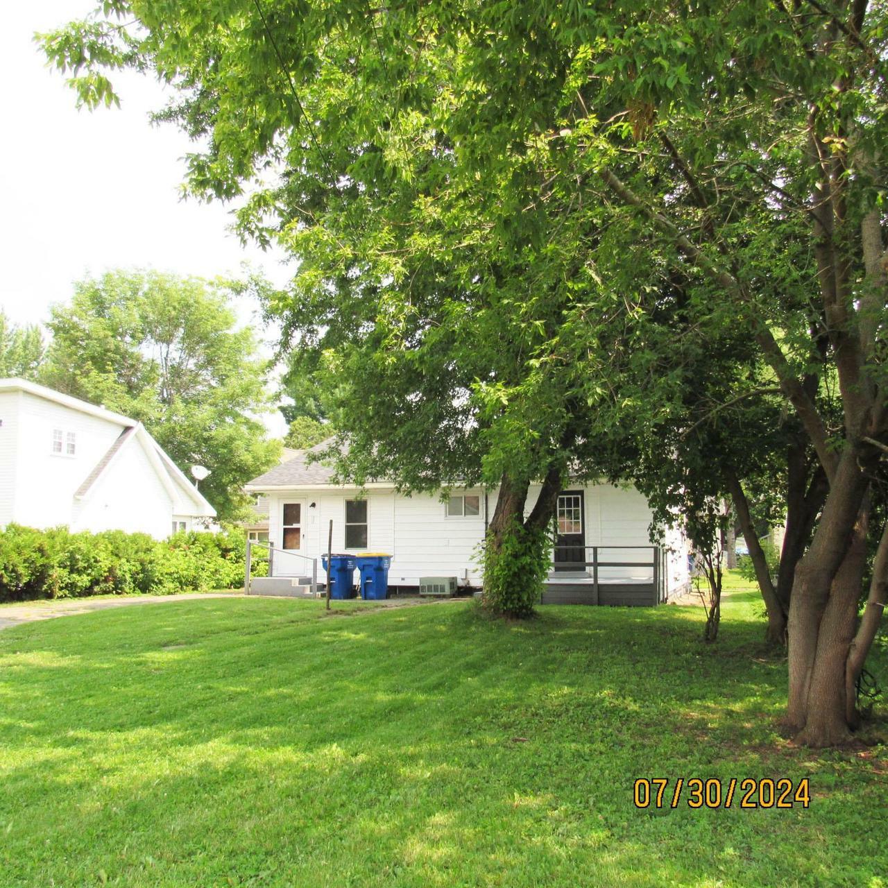 Property Photo:  606 North Genesee Street  WI 54452 