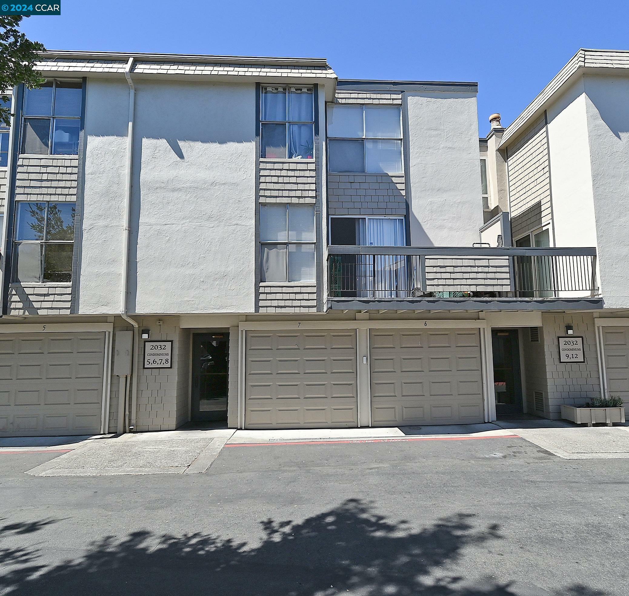 Property Photo:  2032 Sierra Rd 7  CA 94518 