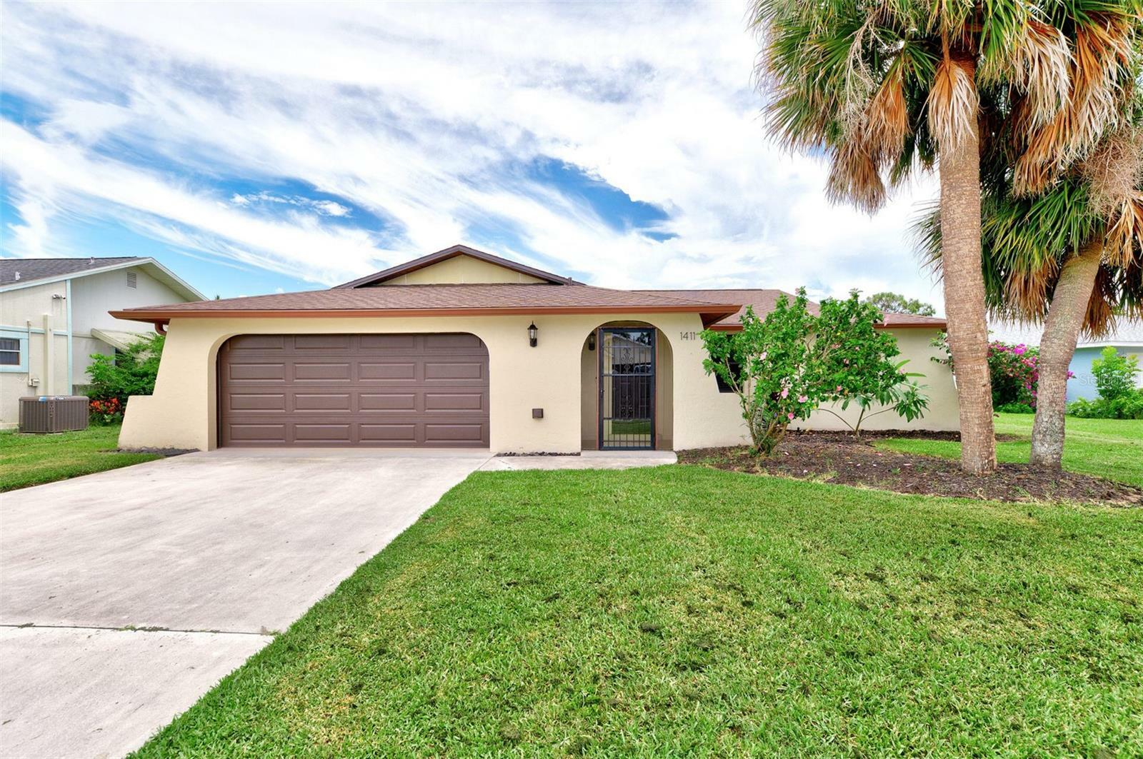 Property Photo:  1411 Strada D Argento  FL 34292 