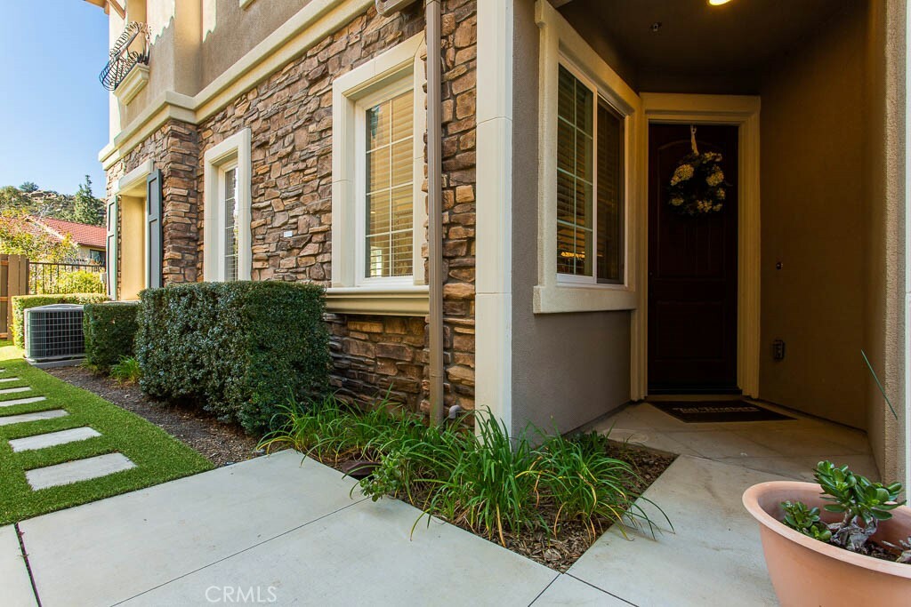 Property Photo:  11557 Verona Drive  CA 91311 