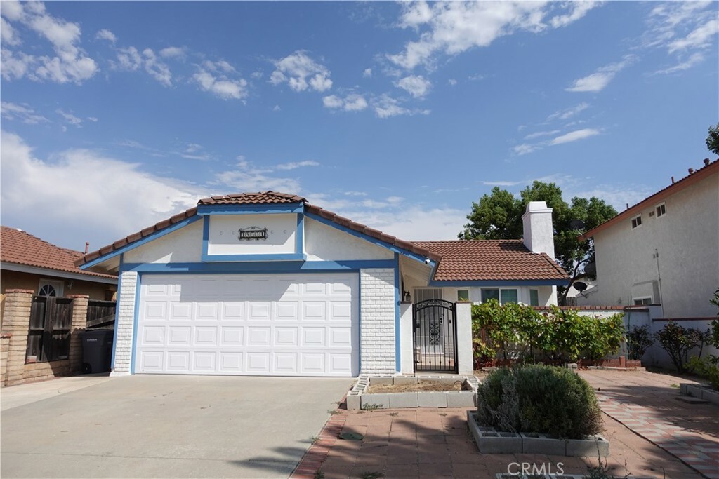 Property Photo:  39534 Long Ridge Drive  CA 92591 