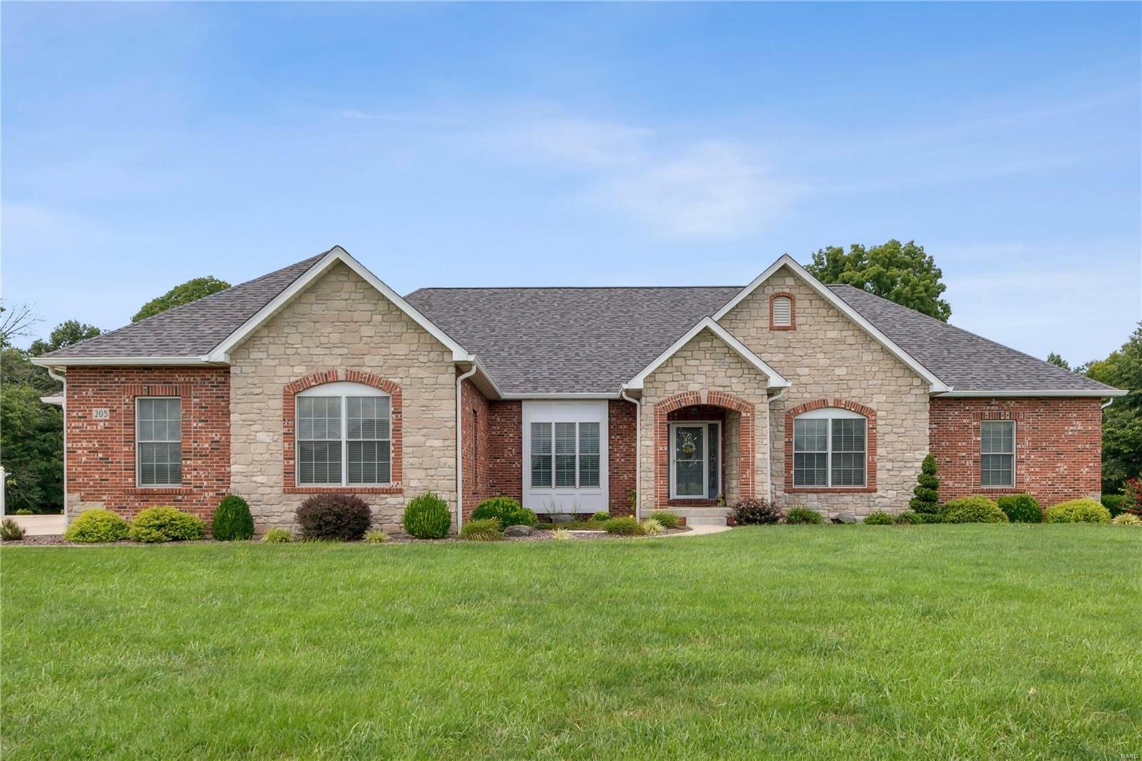 Property Photo:  205 Prairie Ridge Drive  MO 65041 