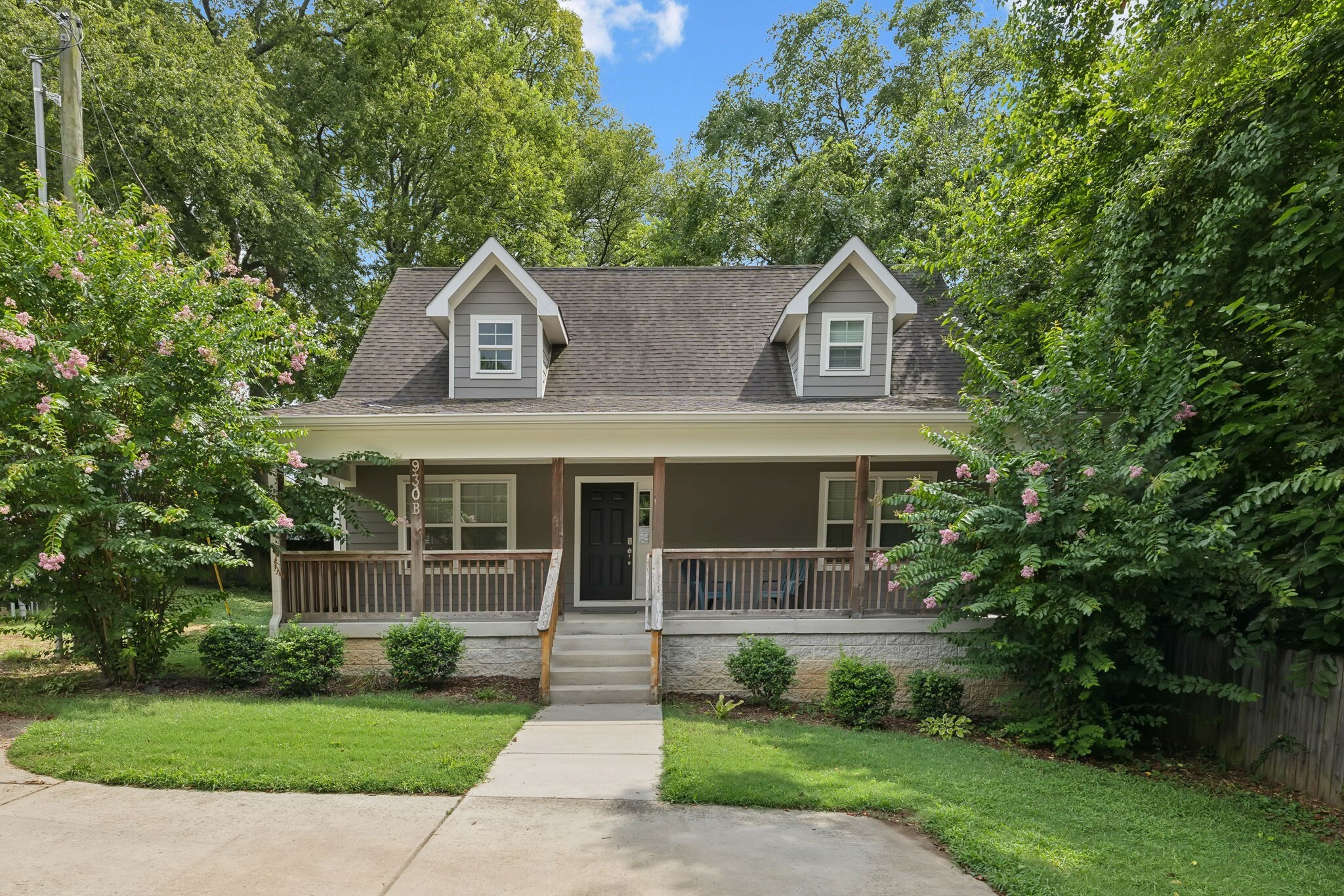 Property Photo:  930B Delmas Ave  TN 37216 