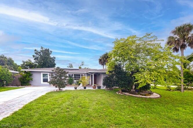 Property Photo: 2196 43rd Lane SW FL 34116