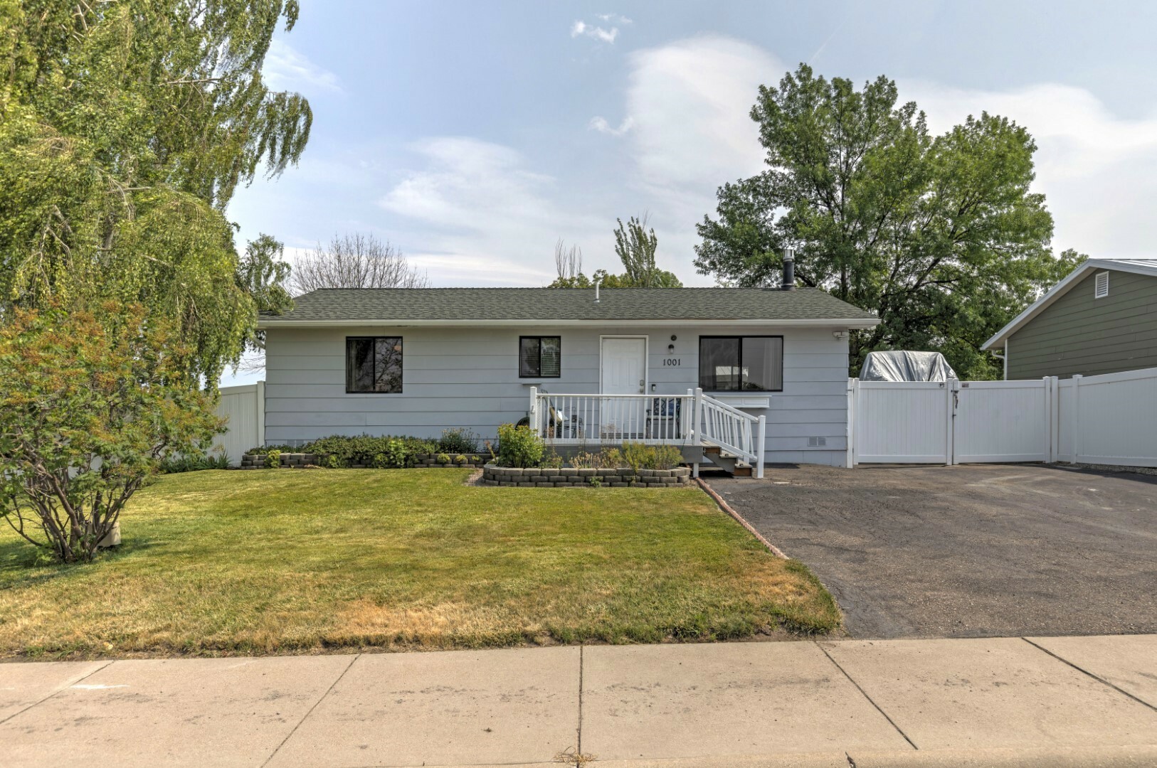 Property Photo: 1001 5th Street W MT 59860