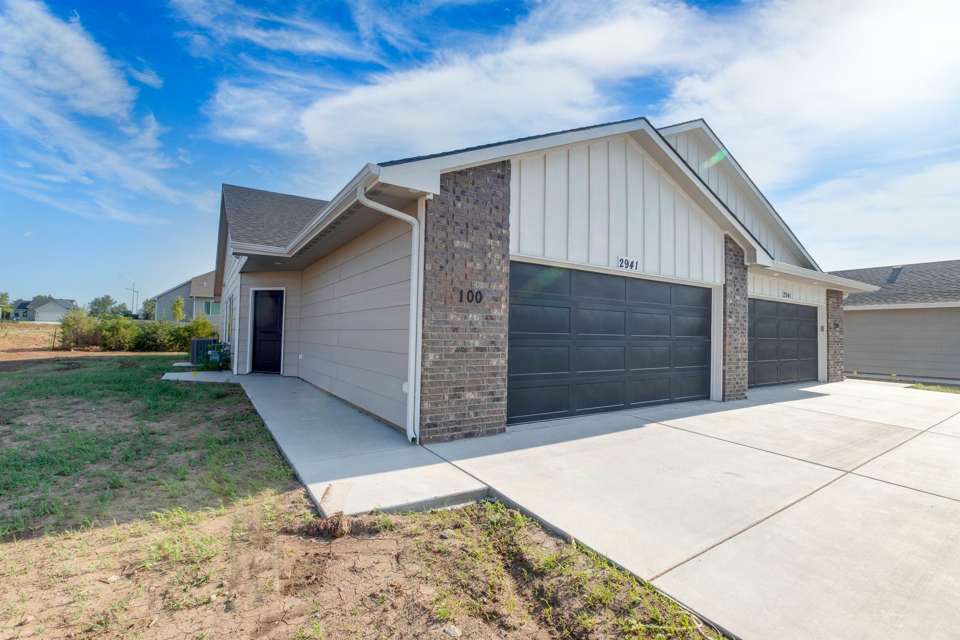 Property Photo:  2933 S Maize Ct  KS 67215 