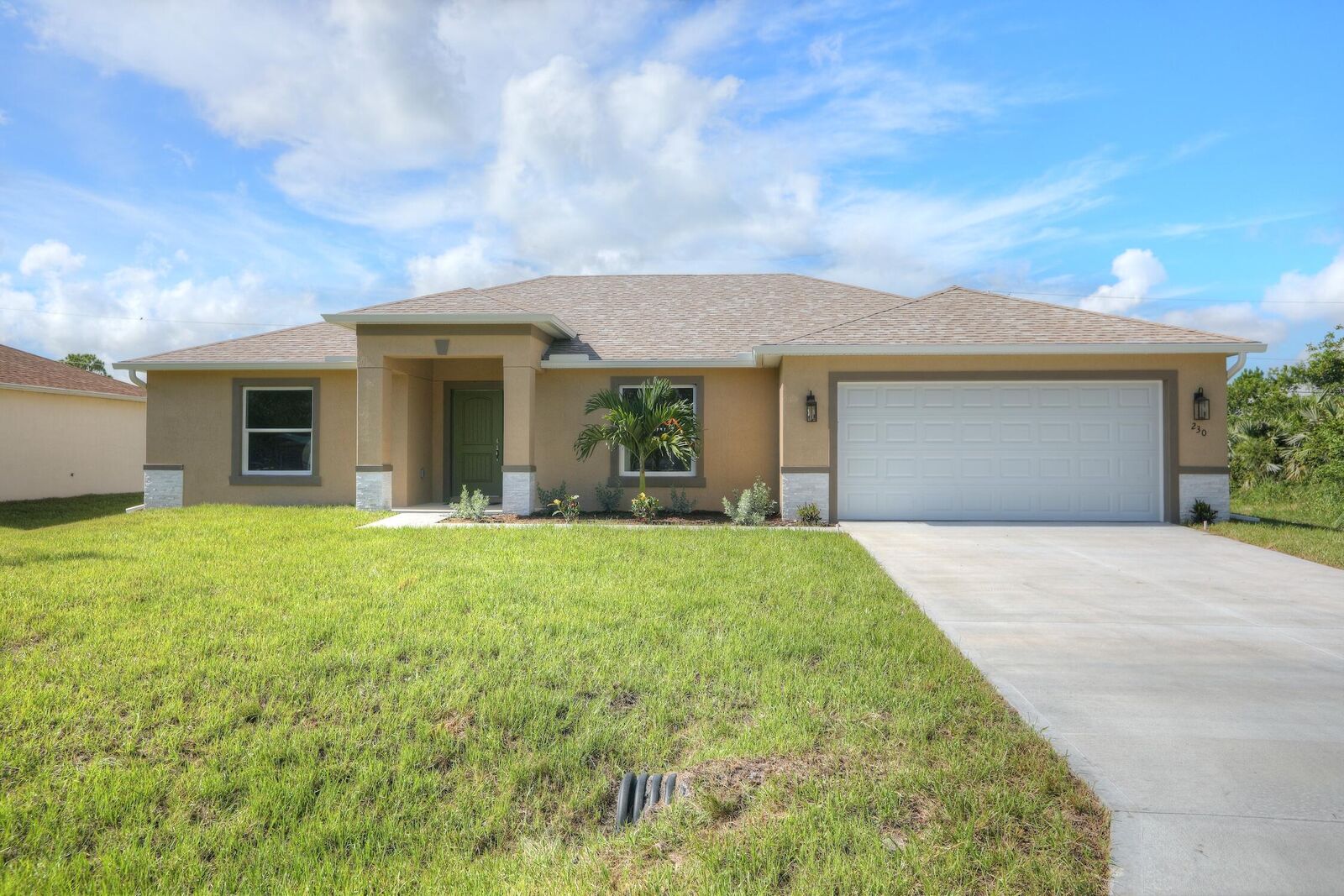 Property Photo:  230 Crescent Street SE  FL 32909 