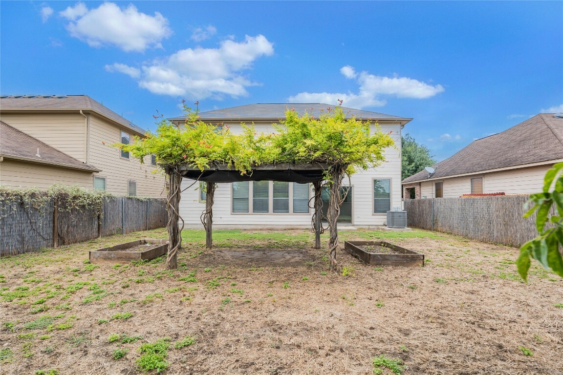 Property Photo:  9008 Ipswich Bay Drive  TX 78747 