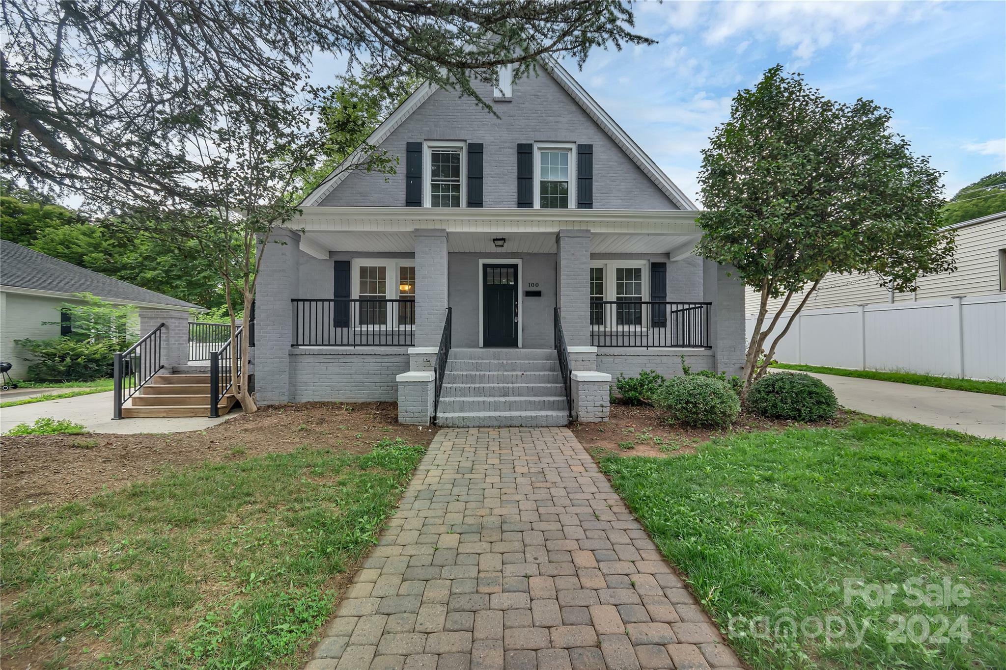 Property Photo: 100 S Gaston Street NC 28086
