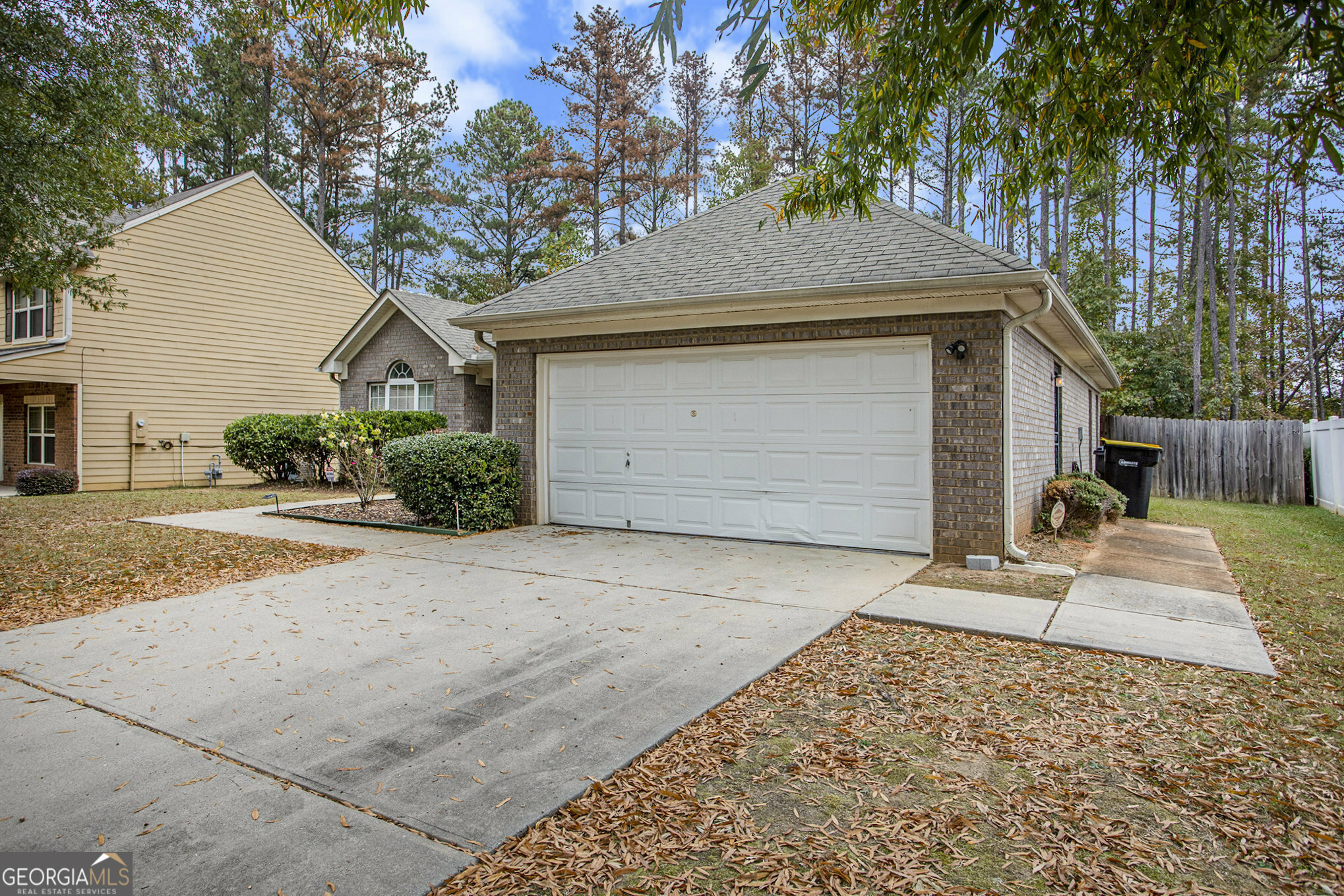 Property Photo:  8 Victoria Drive  GA 30213 