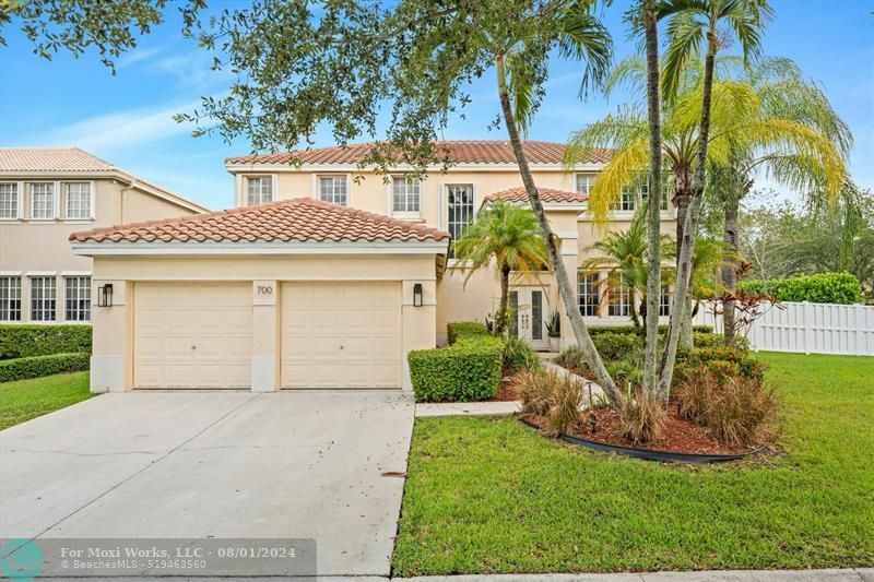 Property Photo:  700 Heritage Way  FL 33326 