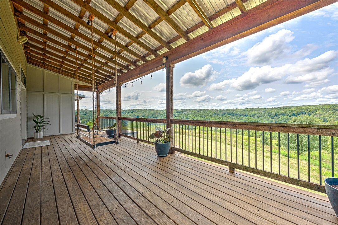 Property Photo:  8770 Spanker Creek Road  AR 72712 