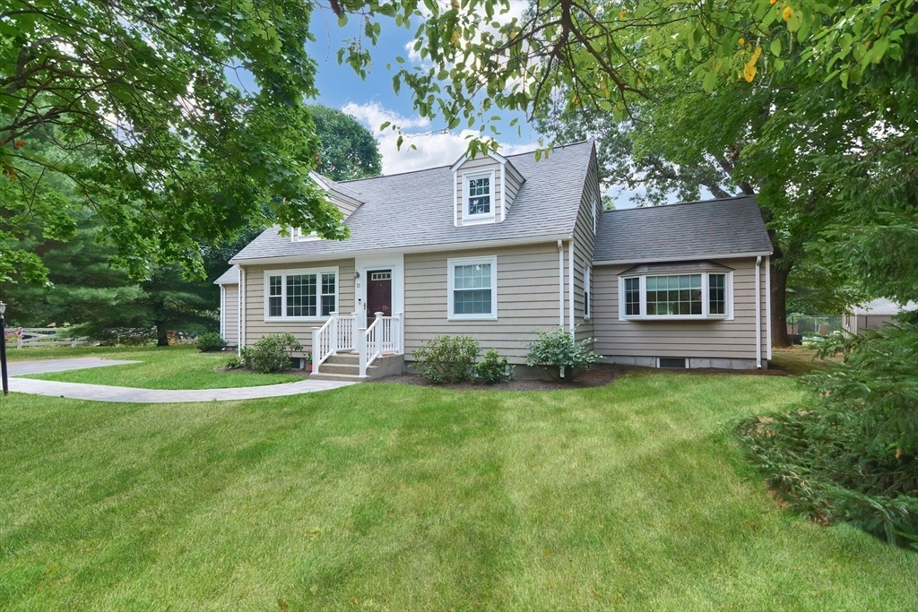 Property Photo:  21 Russet Ln  MA 01776 