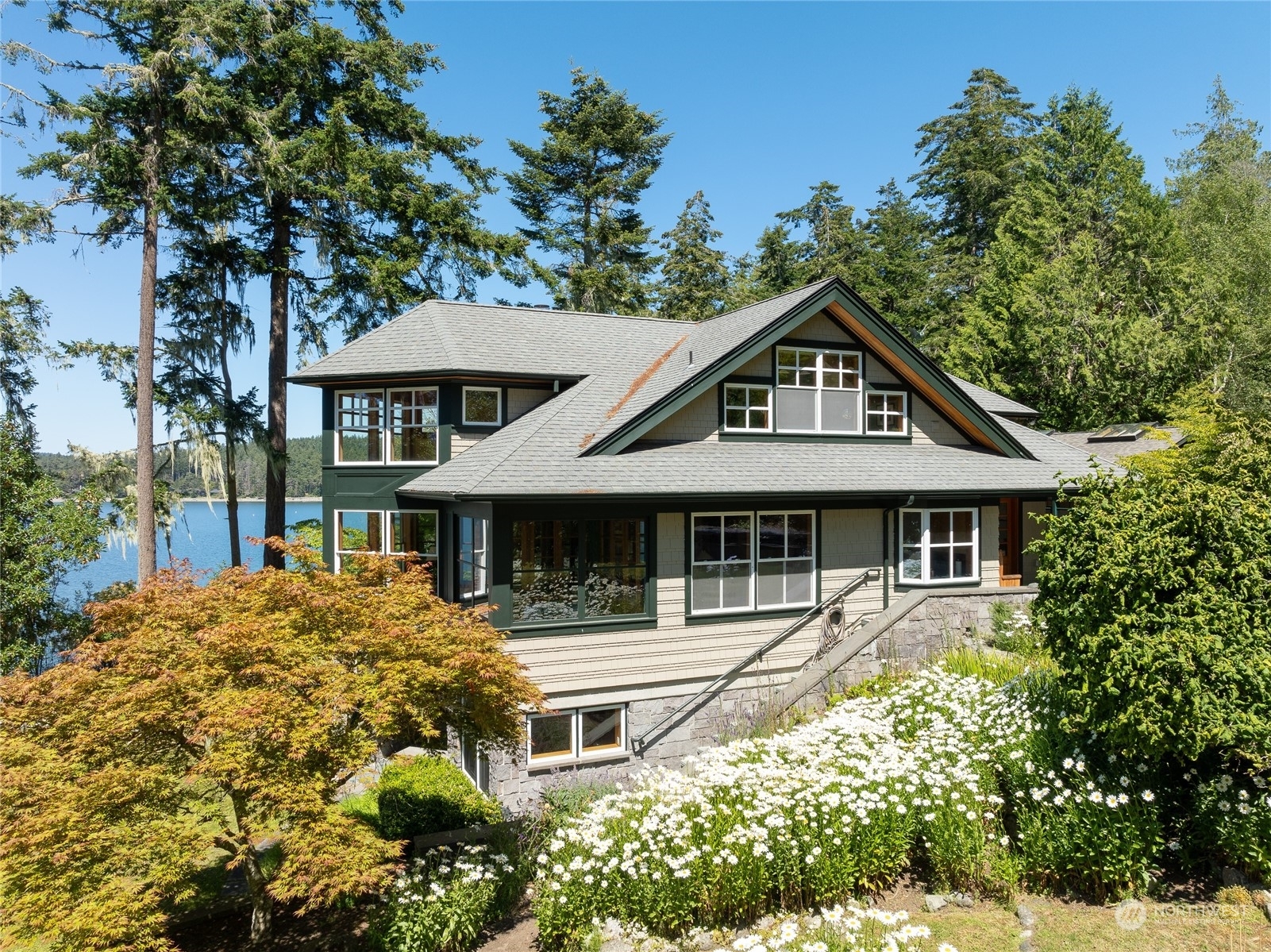 Property Photo:  305 Doe Run Road  WA 98261 