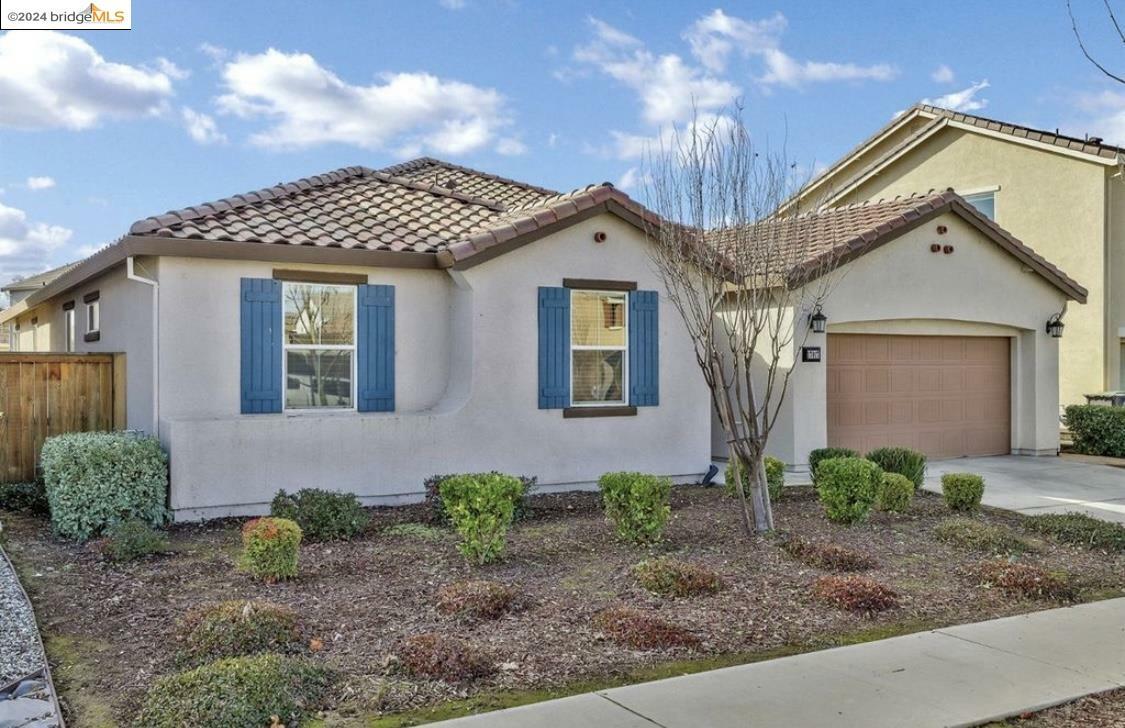 Property Photo:  17017 Iron Horse Trl  CA 95330 