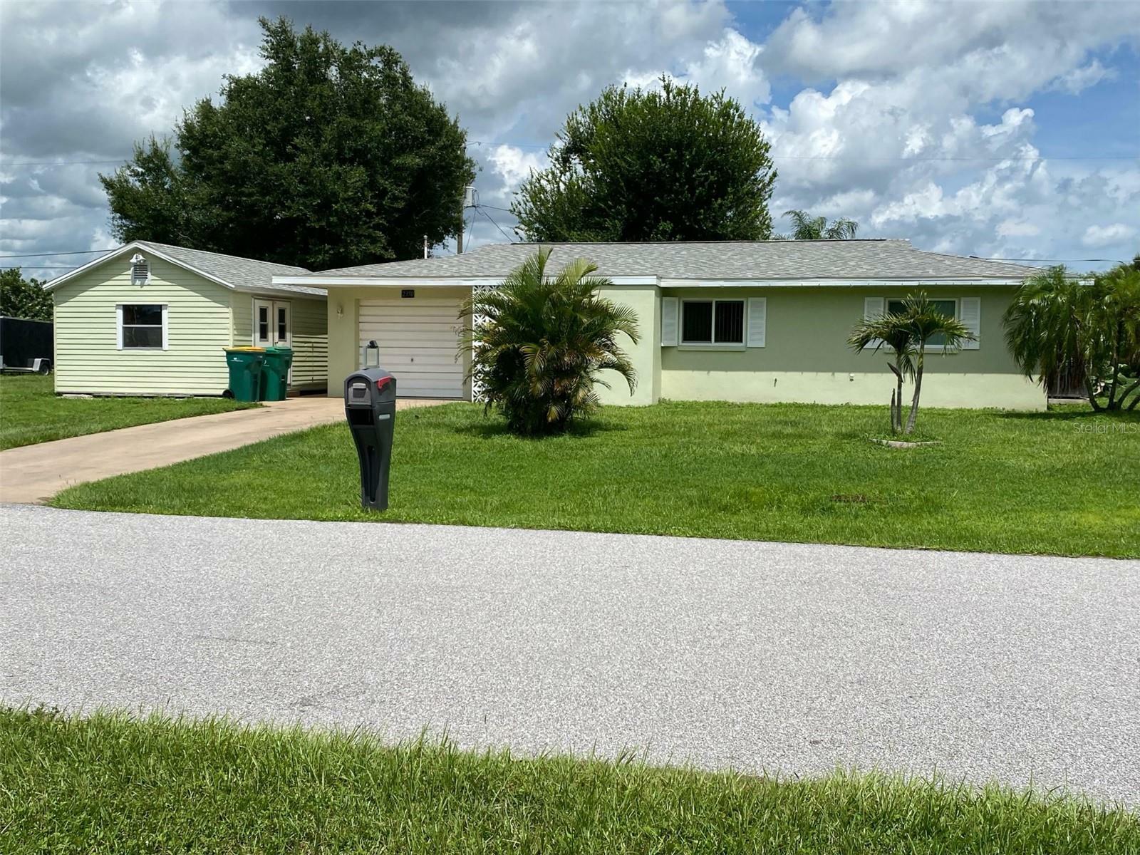 Property Photo:  2350 Talbrook Terrace  FL 33983 