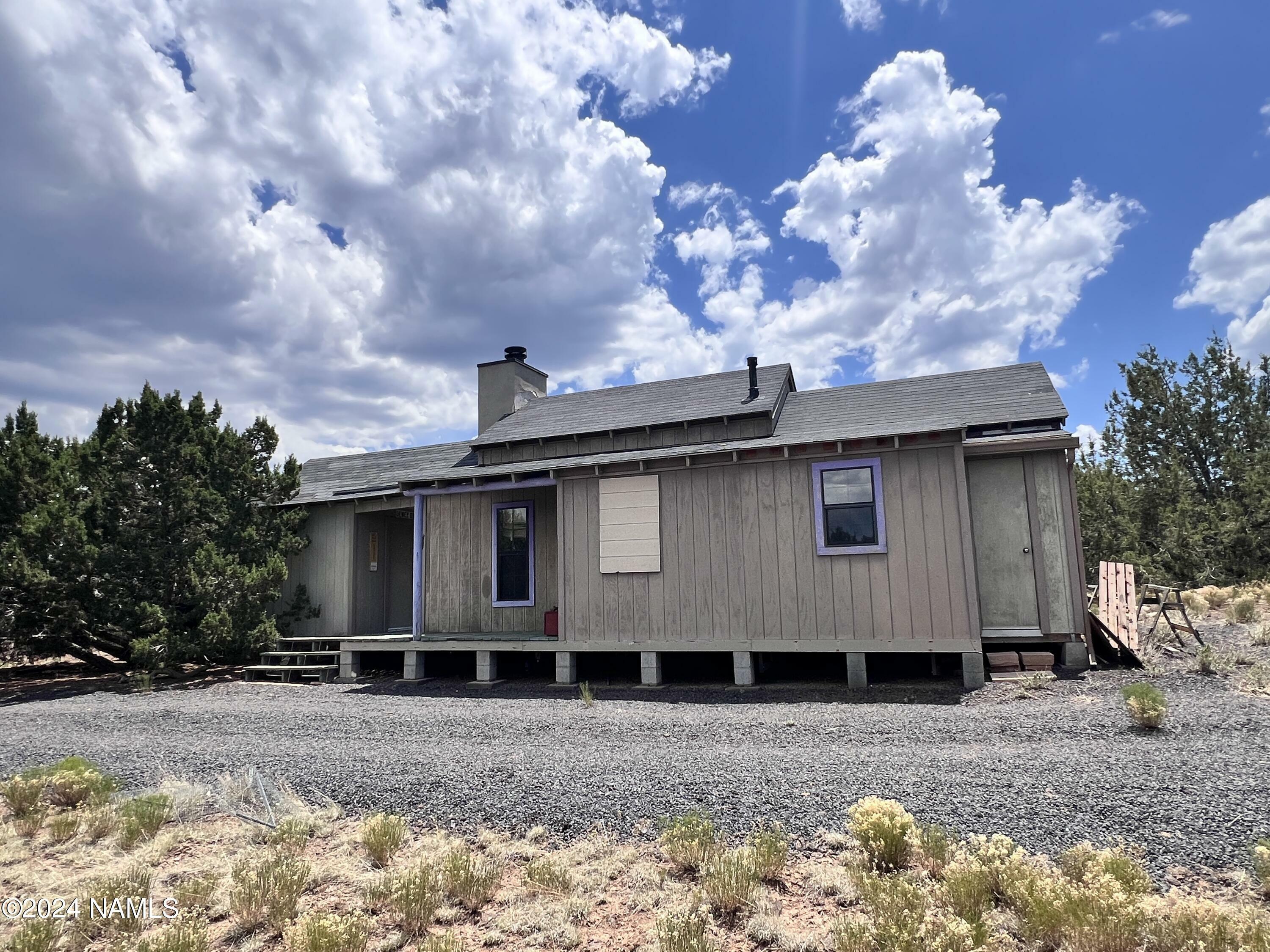 Property Photo:  1182 E Indian Blanket Road  AZ 86046 