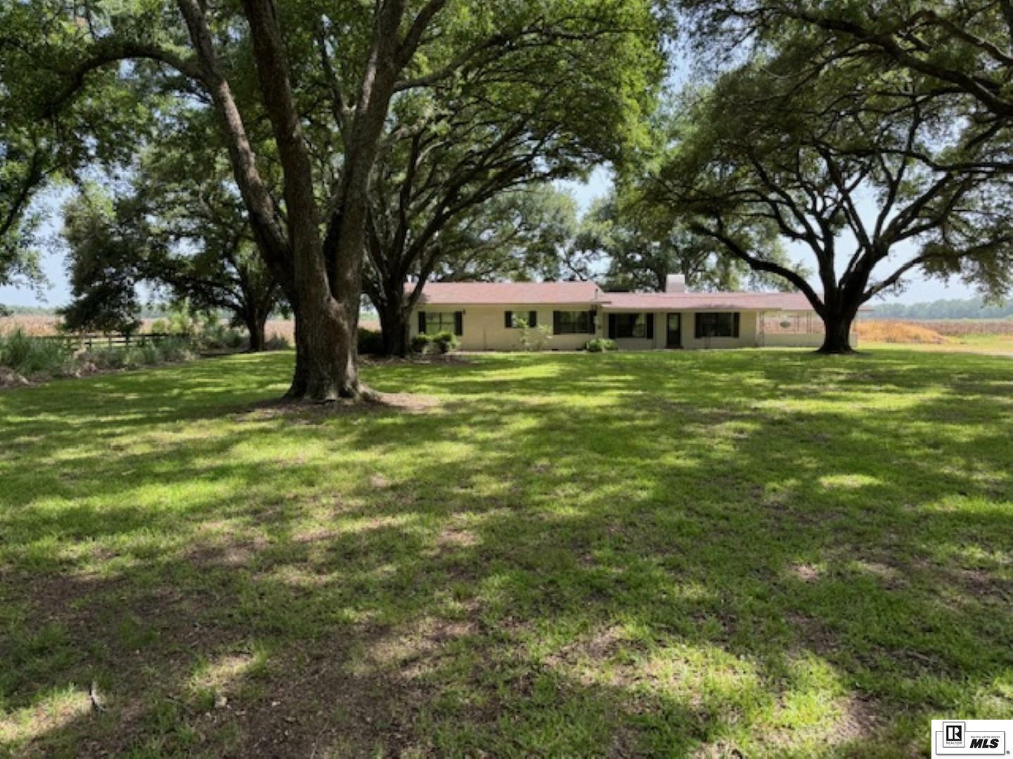 Property Photo:  1021 Buckhorn Bend Road  LA 71202 