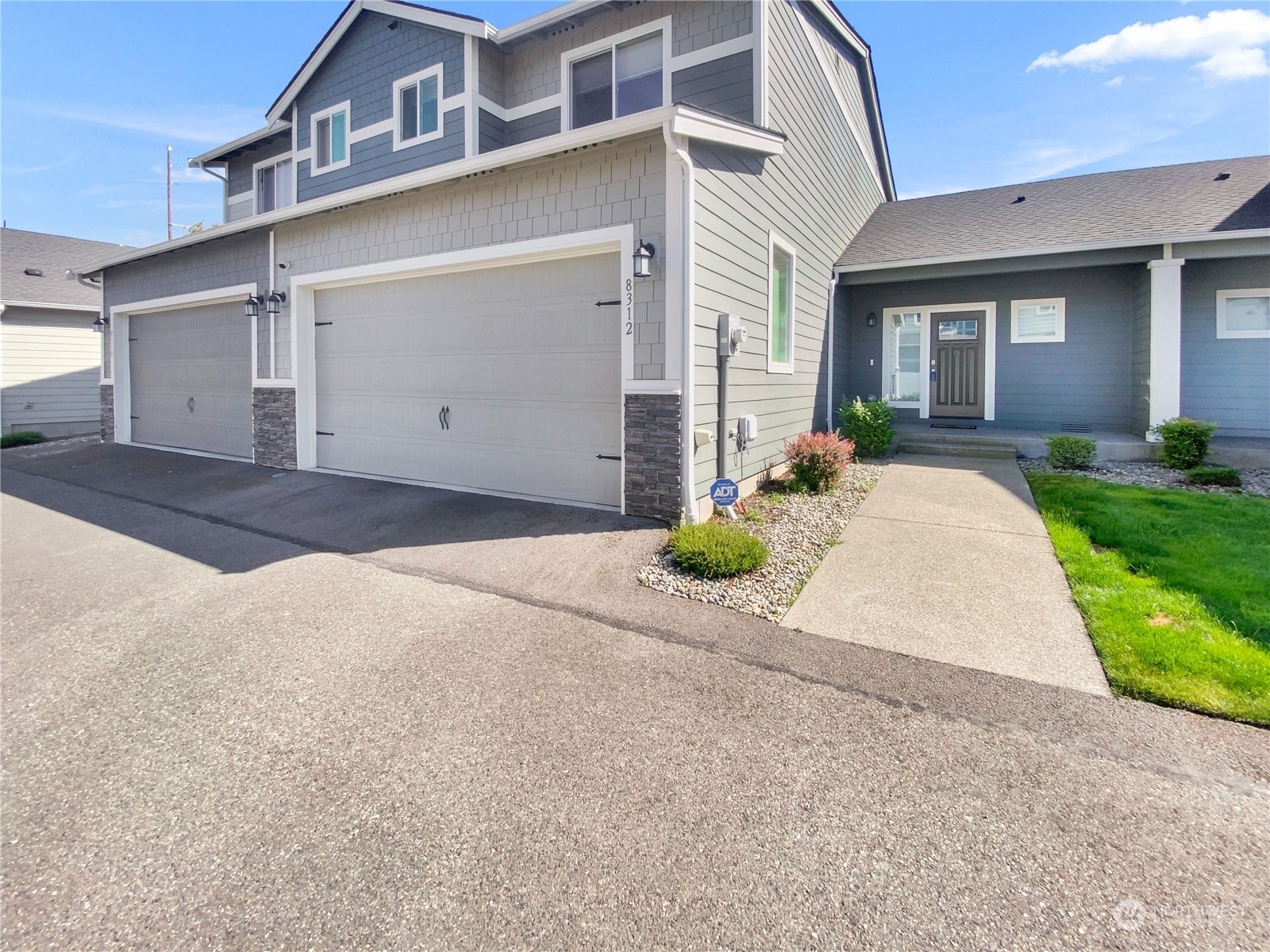 Property Photo:  8312 175th Street Ct E  WA 98375 