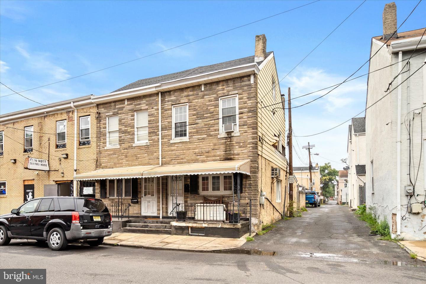 Property Photo:  12 Mott Street  NJ 08611 