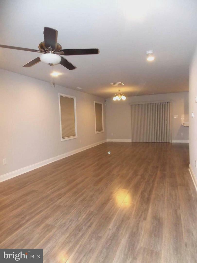 Property Photo:  405 Sycamore Avenue  PA 19021 