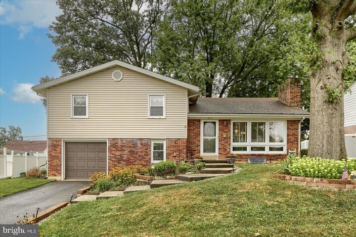 817 Yverdon Drive  Camp Hill PA 17011 photo