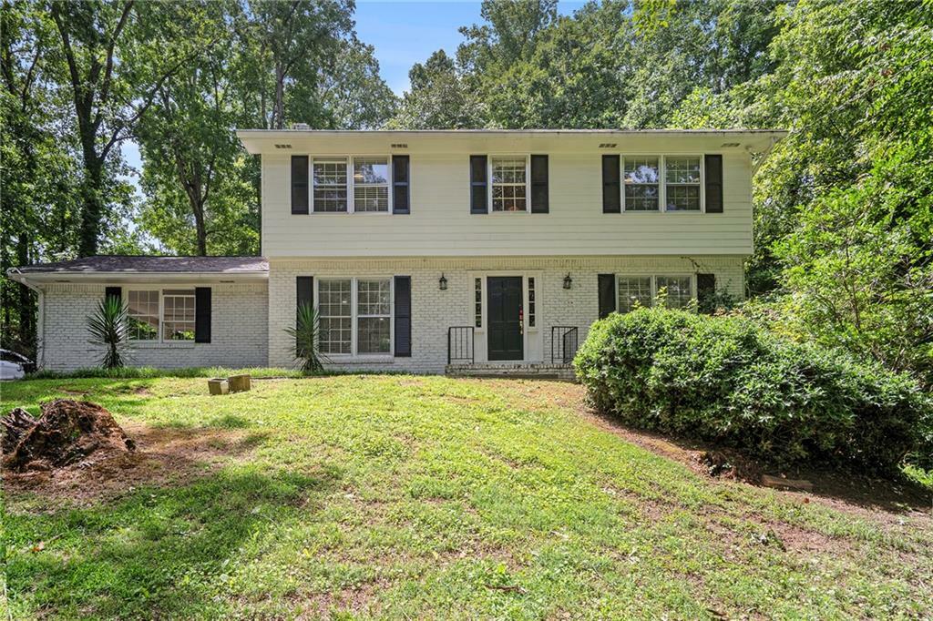 Property Photo:  525 Abernathy Road  GA 30328 