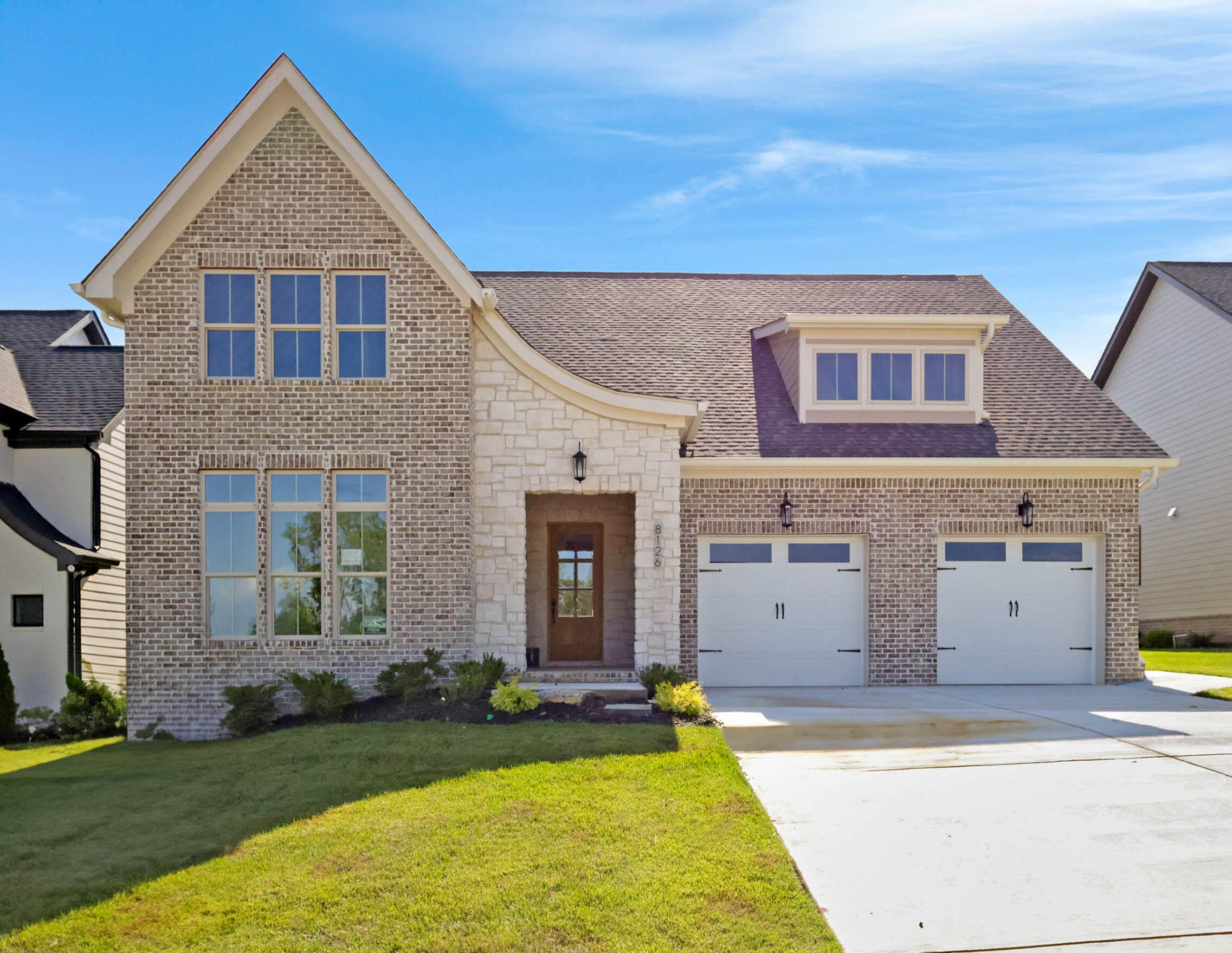 8126 Sir Oliphant Way  Ooltewah TN 37363 photo