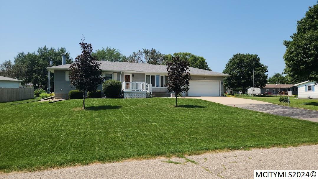 Property Photo:  37 Circle Terrace  IA 50456 