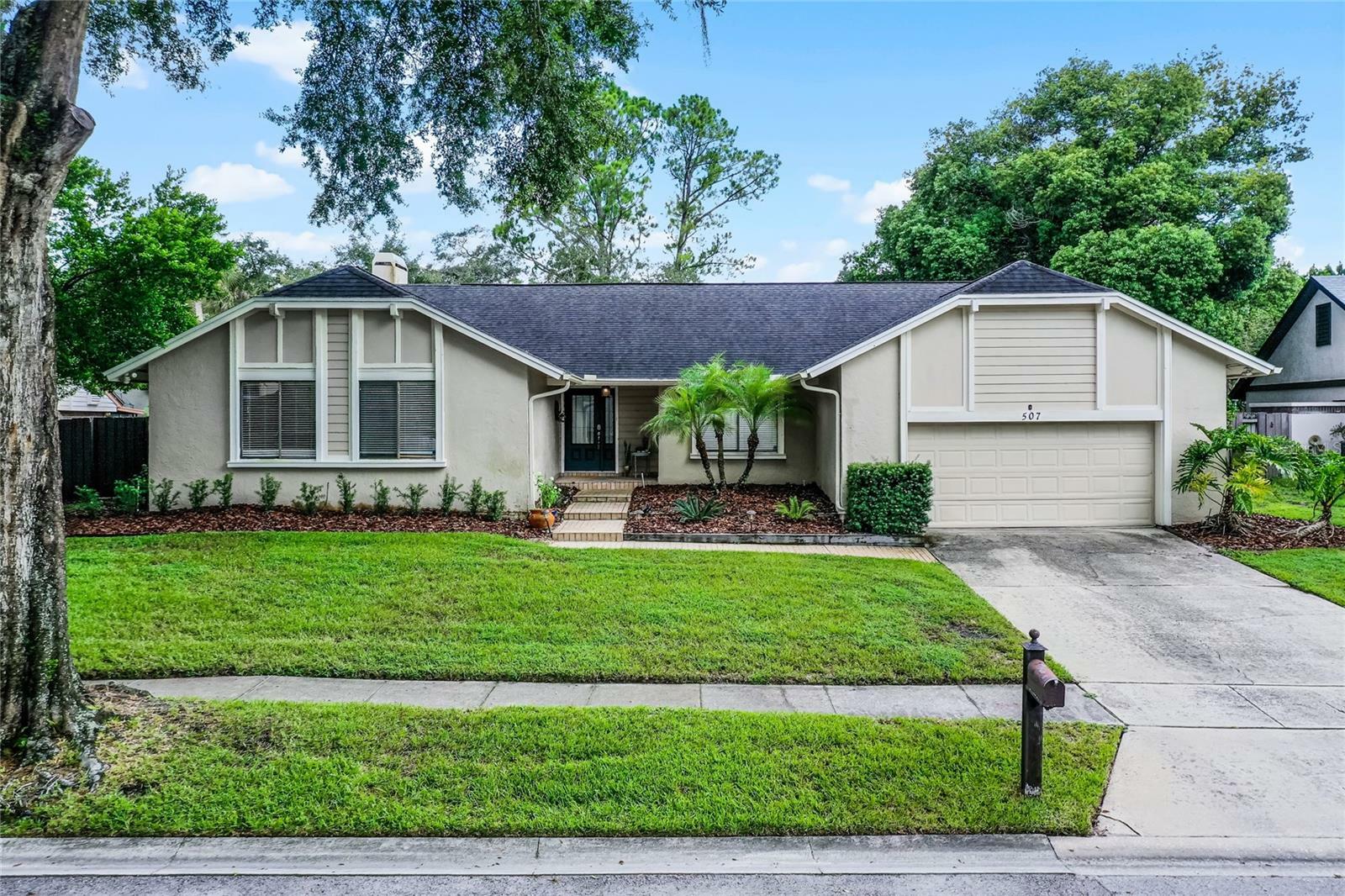 Property Photo:  507 Sugar Ridge Court  FL 32779 