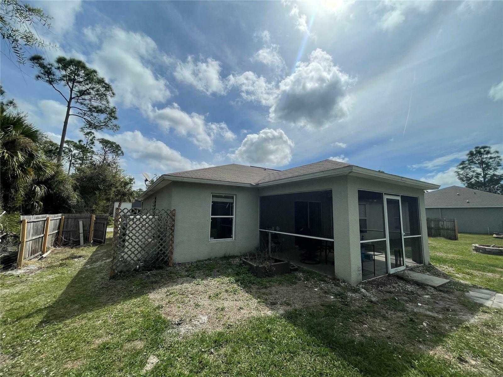 Property Photo:  4495 Amari Road  FL 34291 