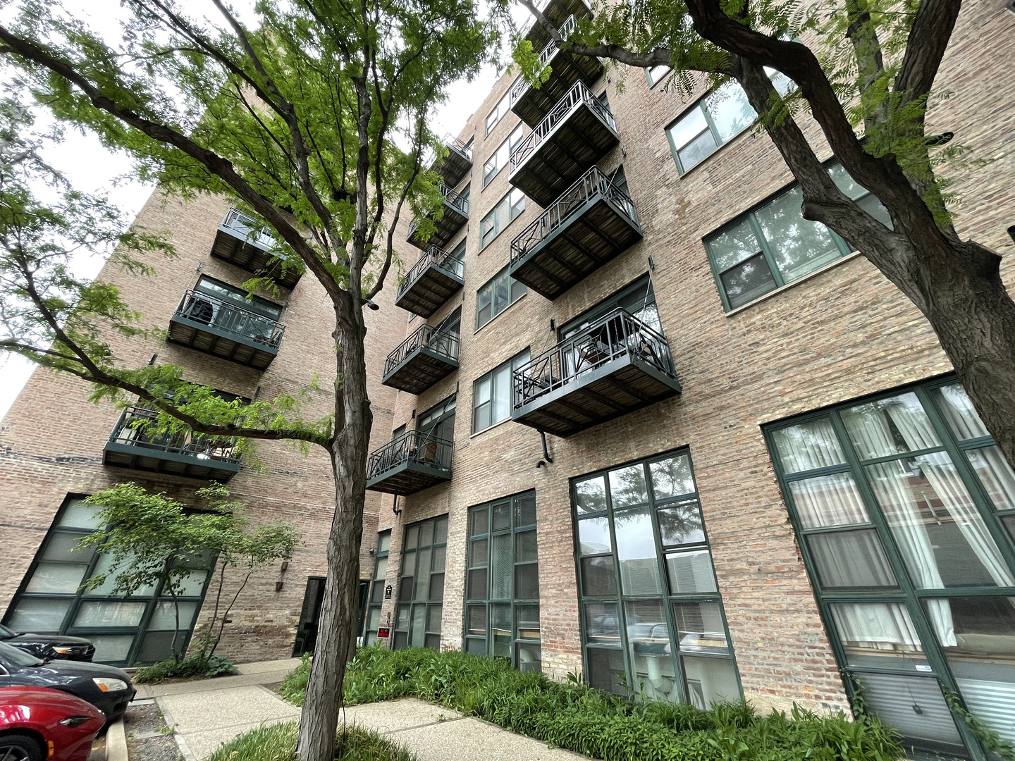 Property Photo:  701 W Jackson Boulevard 306F  IL 60661 