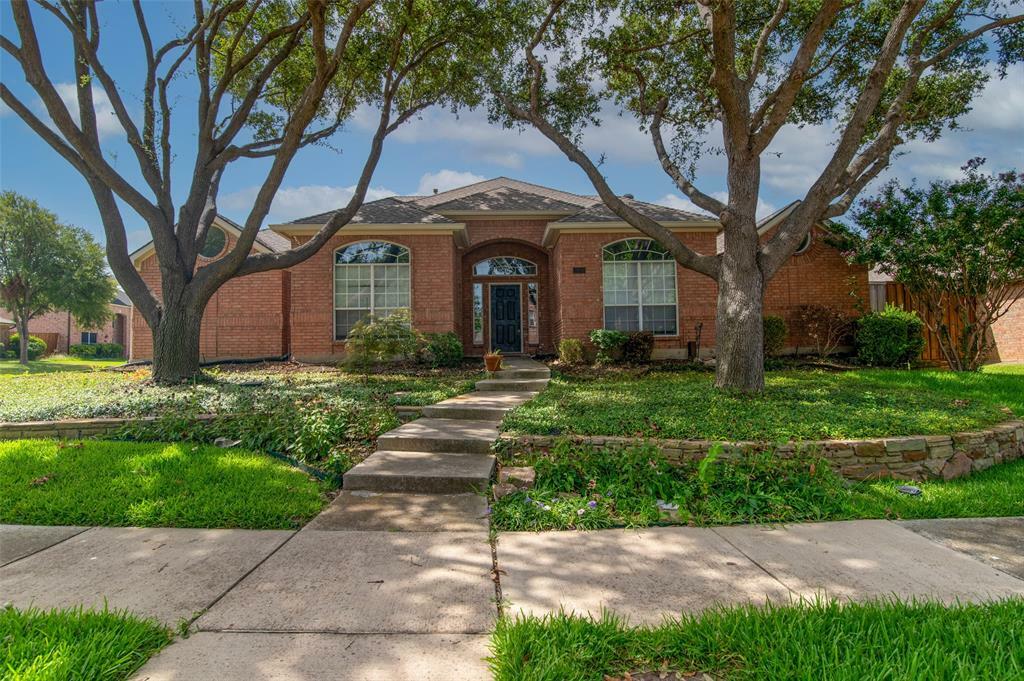 Property Photo:  2616 Kings Gate Drive  TX 75006 