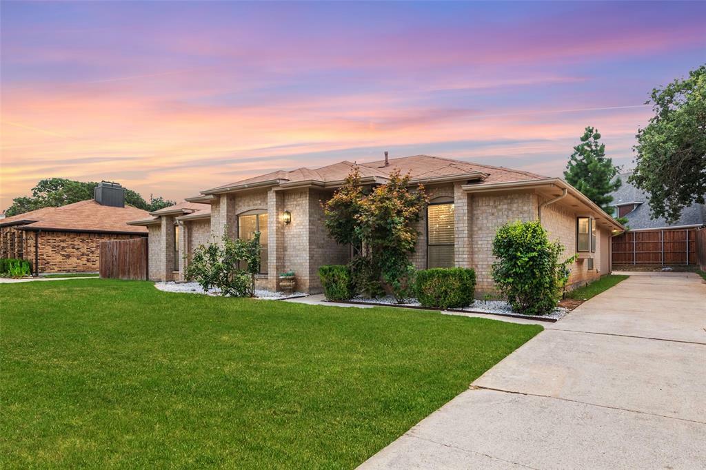 Property Photo: 333 Brooks Lane TX 75019